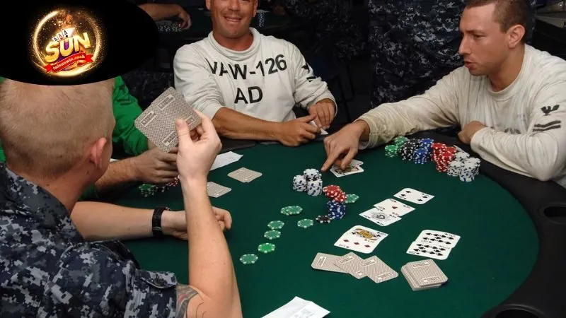 Cách Chơi Bài Poker - Khám Phá Thế Giới Hấp Dẫn Của Trò Chơi 2 cach-choi-bai-poker:-cac-giai-doan-can-nam-that-vung